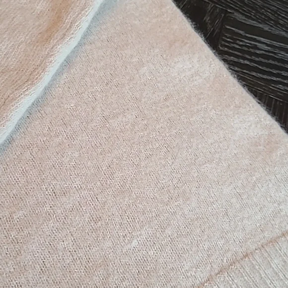 Jenni Kayne Everyday Sweater - Picture 7 of 13